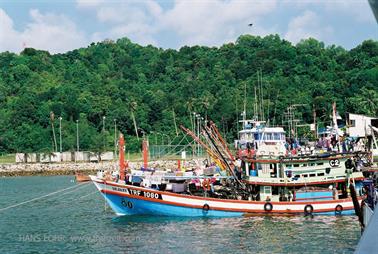 Terengganu to Redang Island,_F1040003